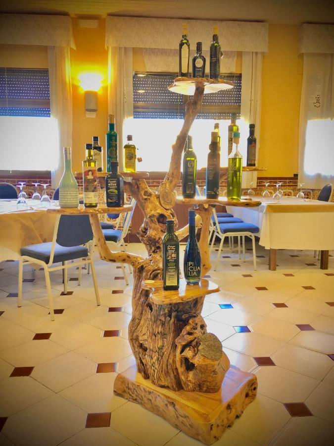 Hotel Avenida Beas de Segura 외부 사진